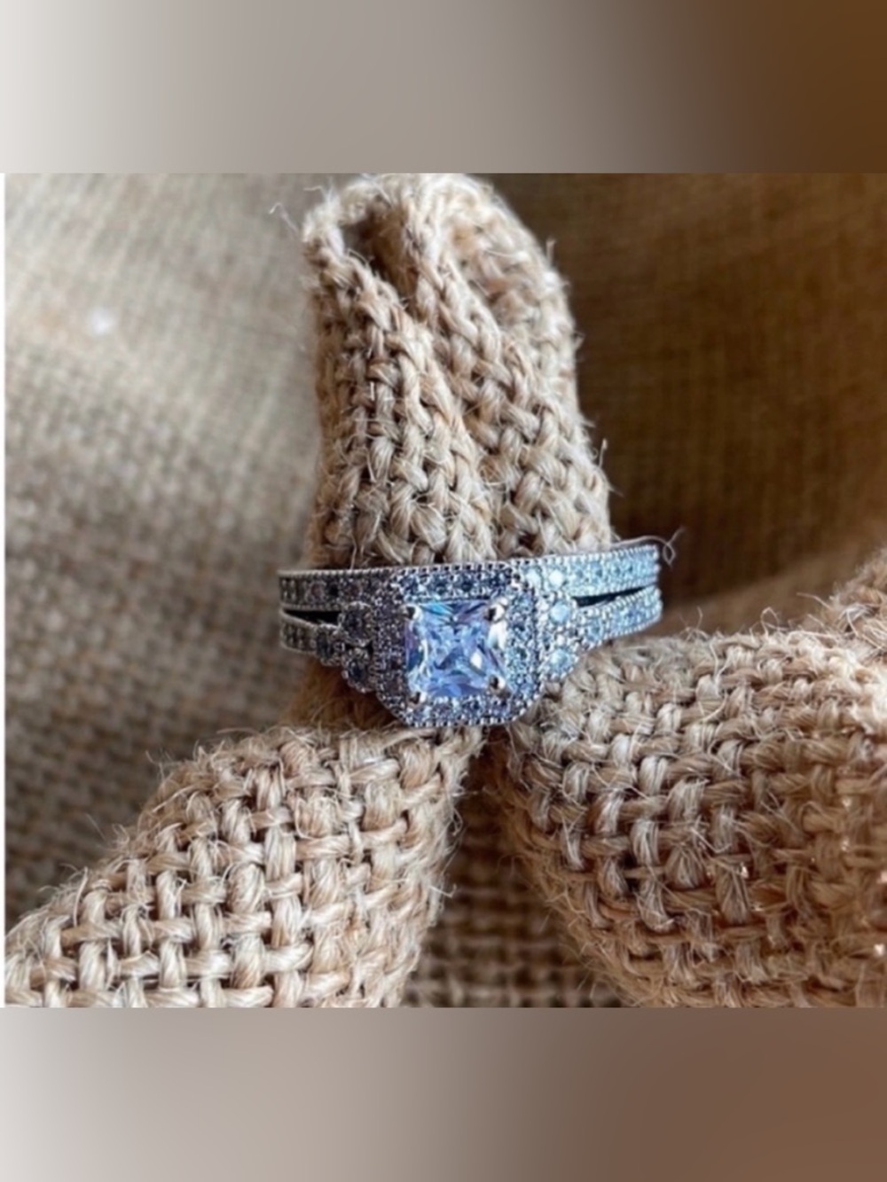 PRINCESS Elegant engagement proposal wedding ring diamond Size 8
